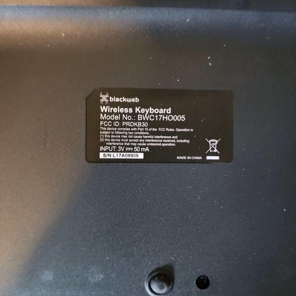Blackweb Wireless Keyboard - Picture 3 of 4